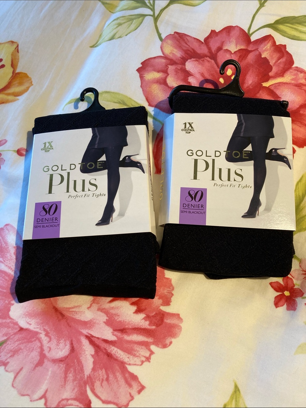 Gold Toe Black Plus 80 Denier Semi-Blackout Tights - 1X Control Top (Pair)
